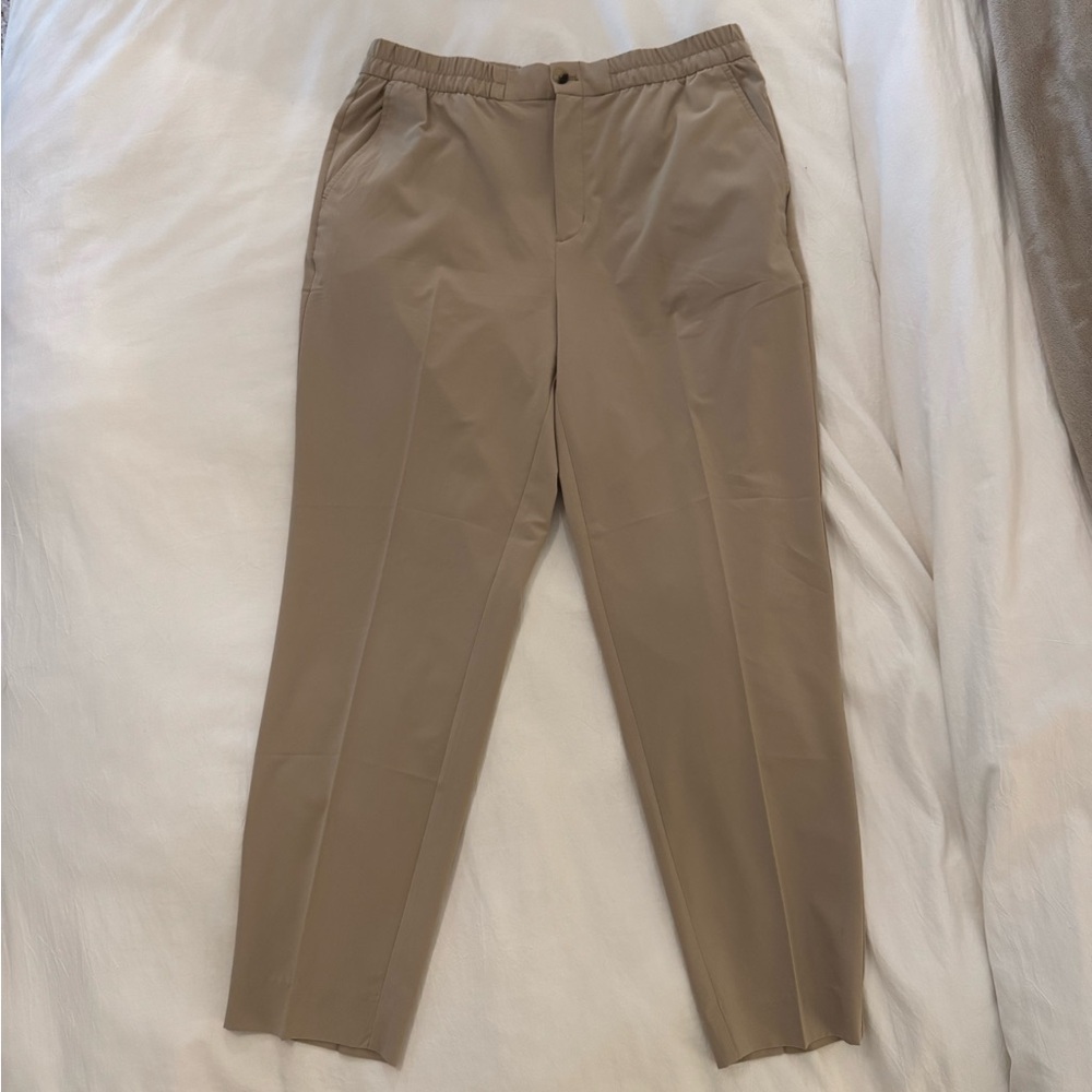 Banana Republic Factory Airstretch Taper Pant NWT